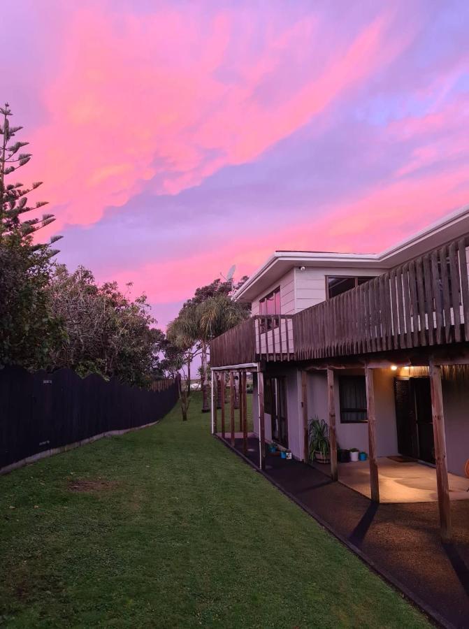 Ridge Haven Accommodation Ruakaka Exterior photo