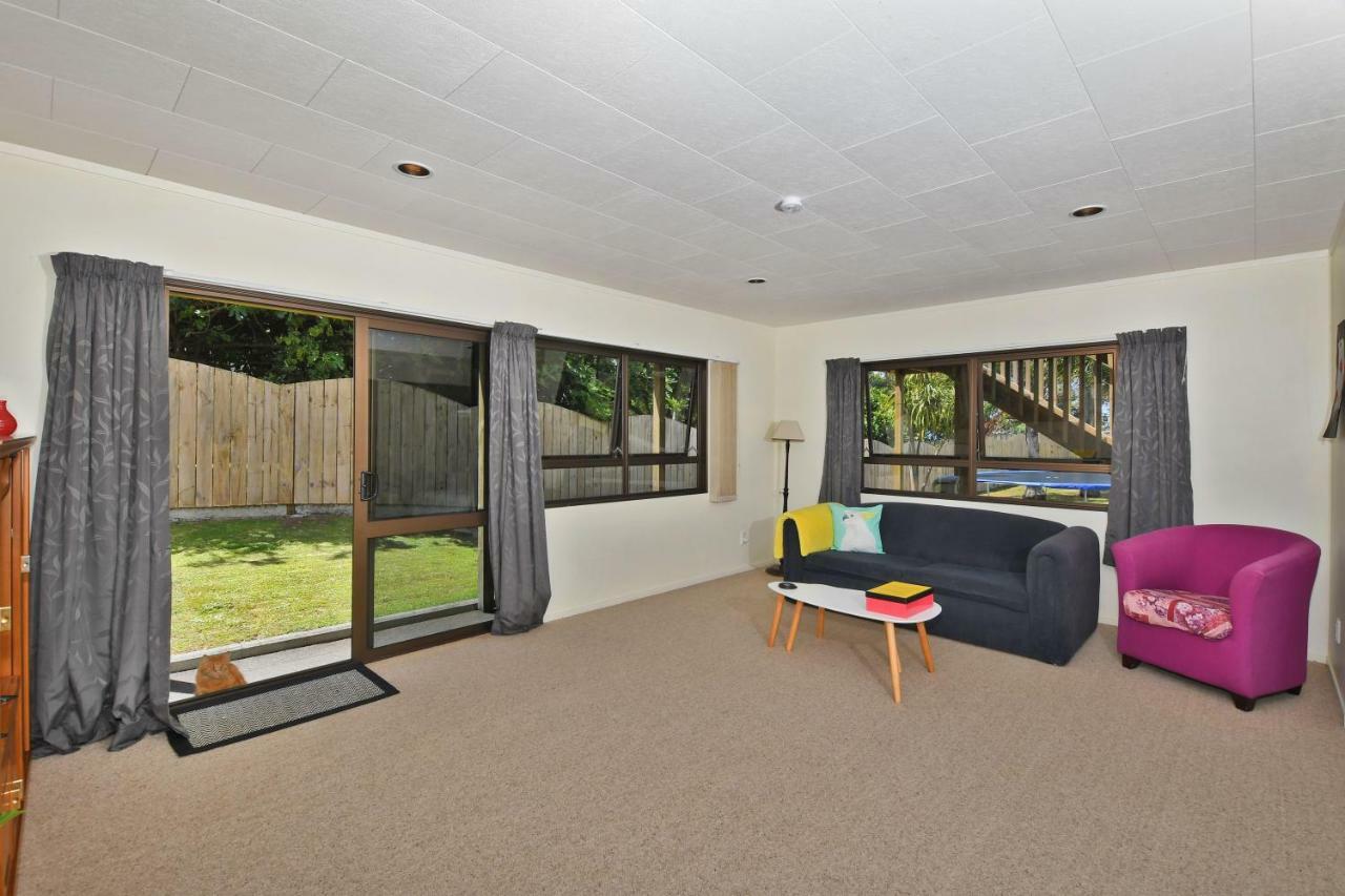 Ridge Haven Accommodation Ruakaka Exterior photo